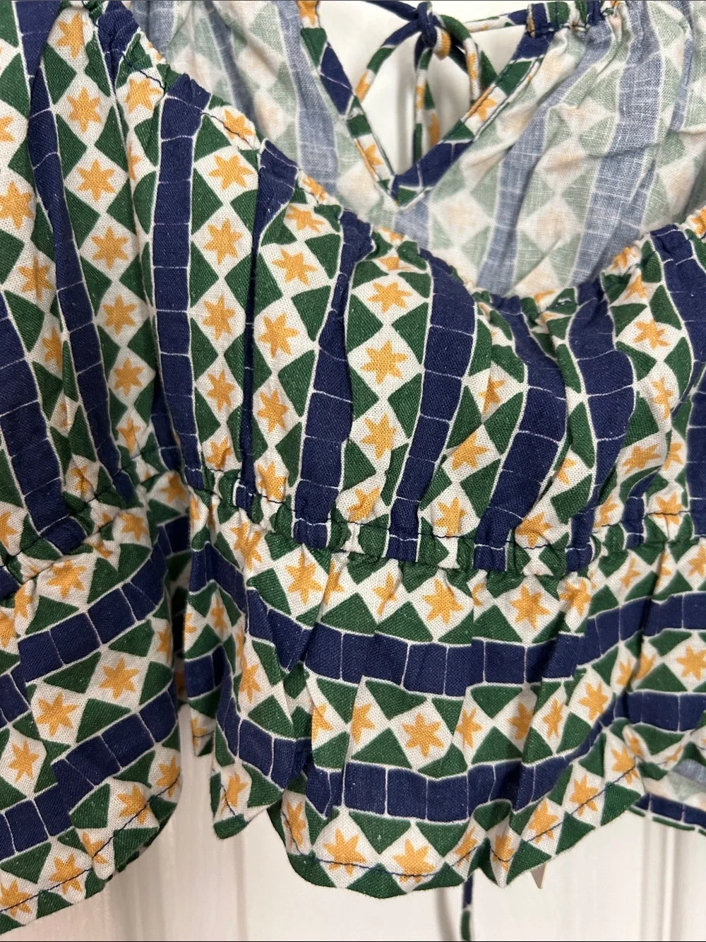 Navy Geometric Tie-Front Crop Top - Picture 4 of 7